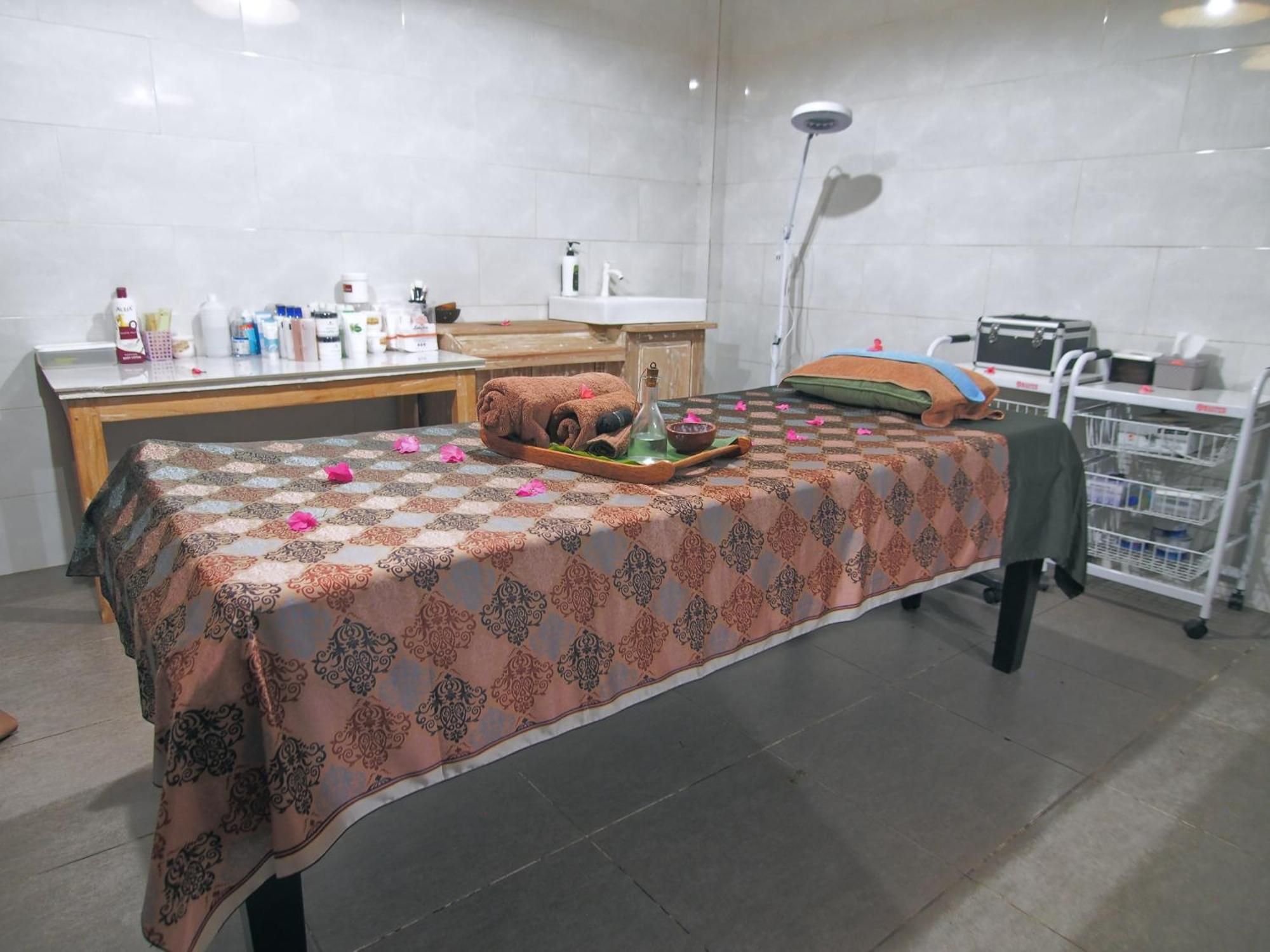 Coco Breeze Spa Hotel Гілі-Аїр Екстер'єр фото